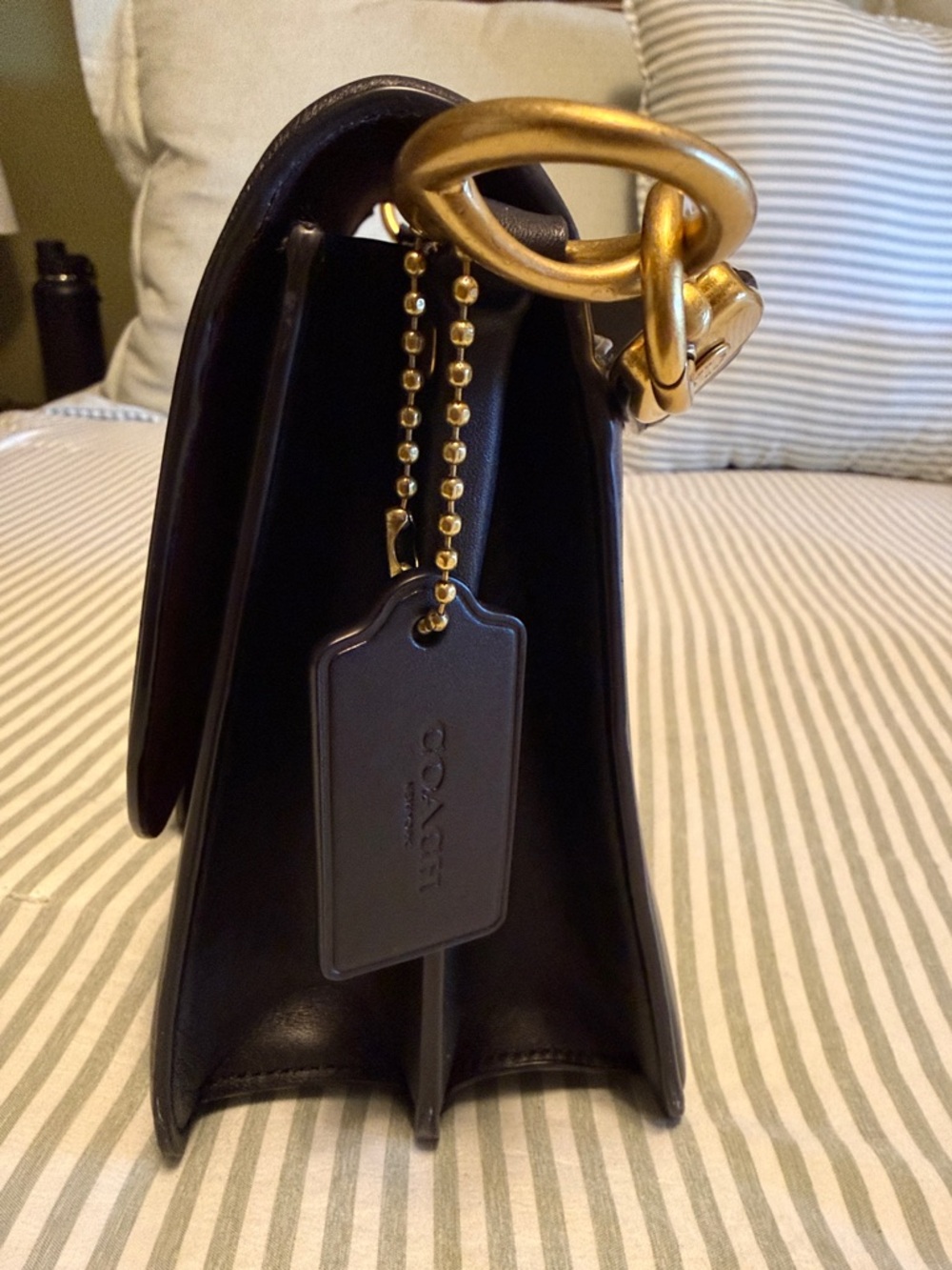 Coach Black Leather Beat Bag - Picture 3 of 10